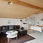 Nyaraló In With Sauna *