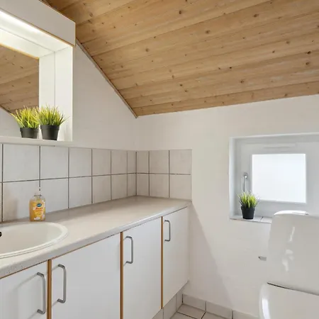 In With Sauna